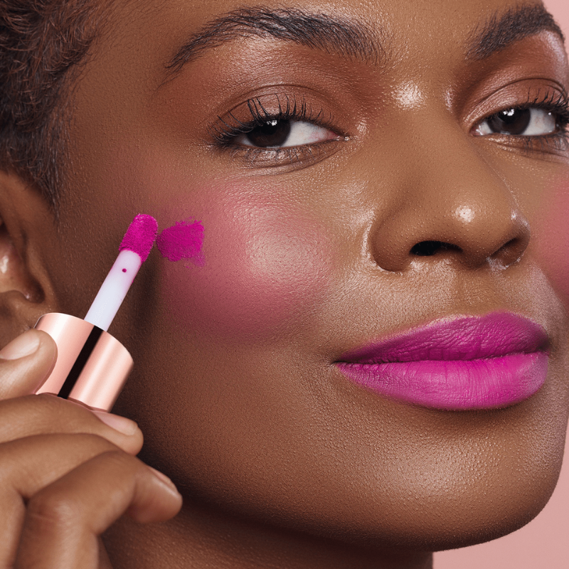 Bruna Tavares Bt Plush 2x1 Candy – Sombra Líquida e Blush 4 Bruna Tavares Bt Plush 2x1 Candy – Sombra Líquida e Blush - Imagem 4